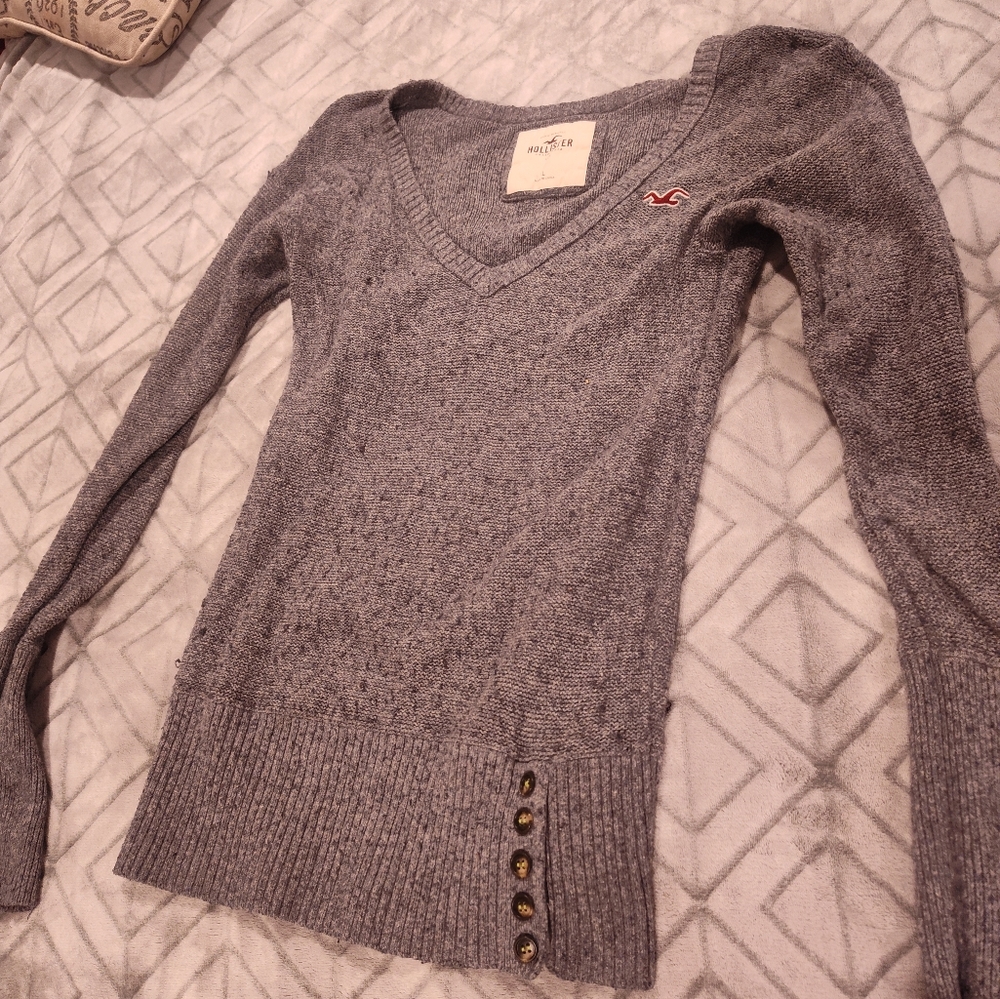 Hollister grey sweater L